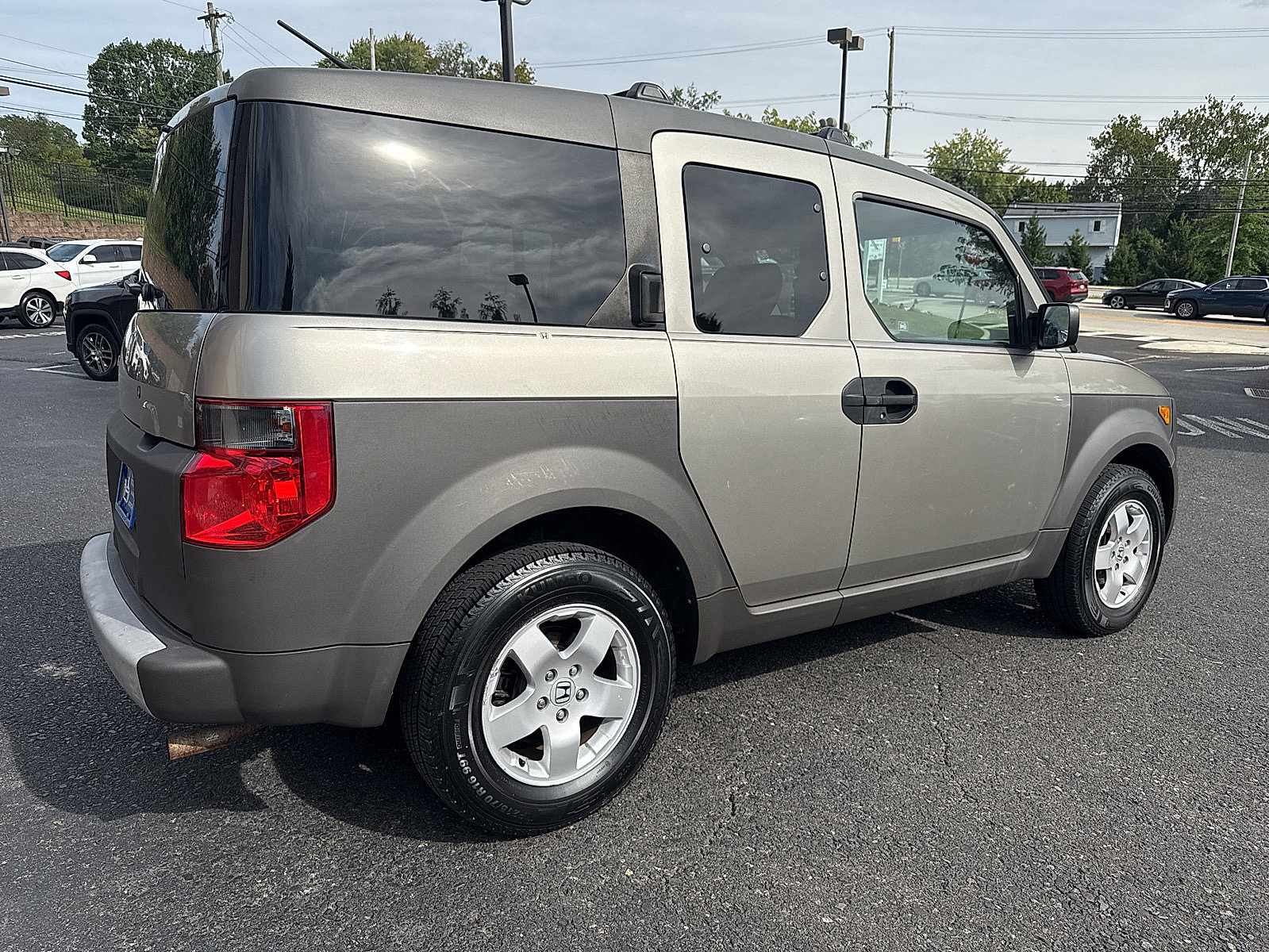 Used 2004 Honda Element EX image 4