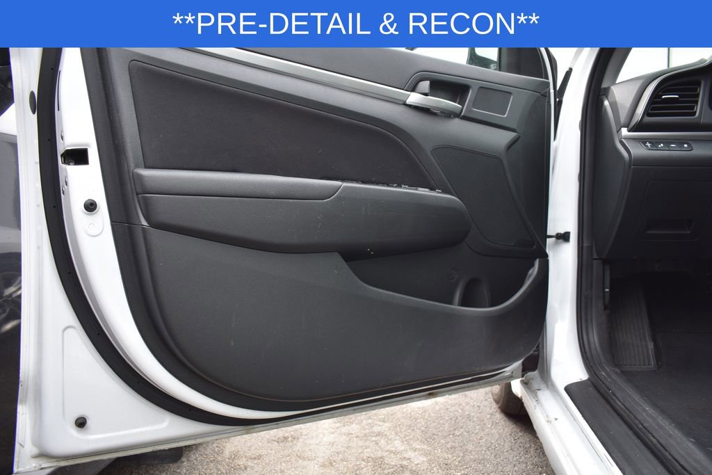 Used 2020 Hyundai Elantra Value Edition w/ Cargo Package (C1) image 8