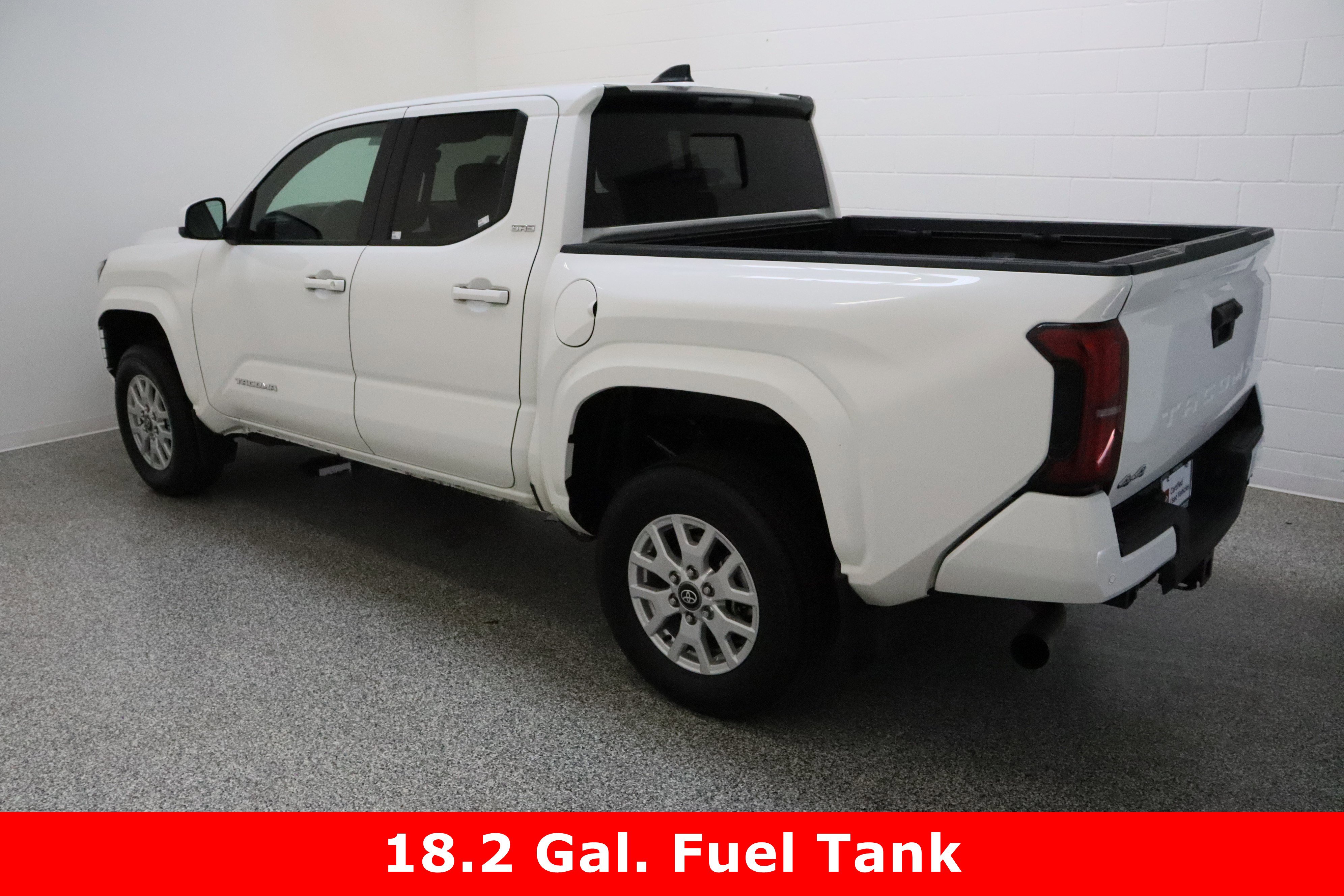 Certified 2024 Toyota Tacoma SR5 image 9