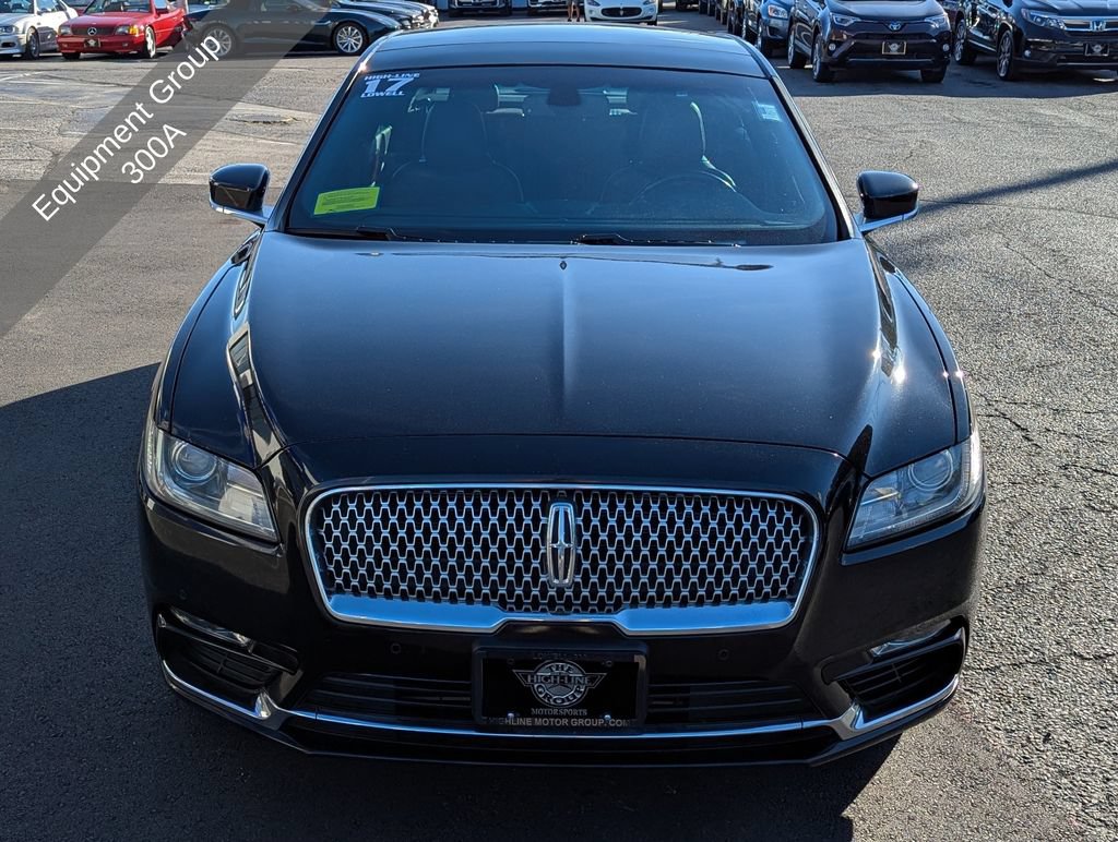 Used 2017 Lincoln Continental Reserve AWD/4WD image 3
