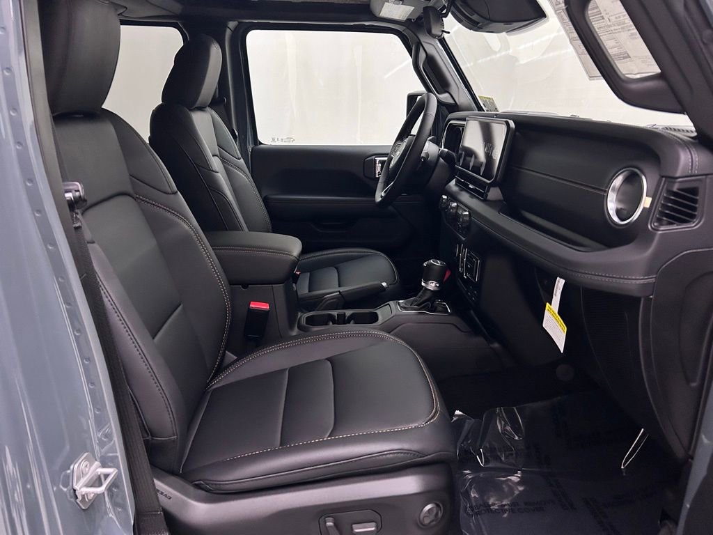 New 2026 Jeep Gladiator Mojave AWD/4WD image 17