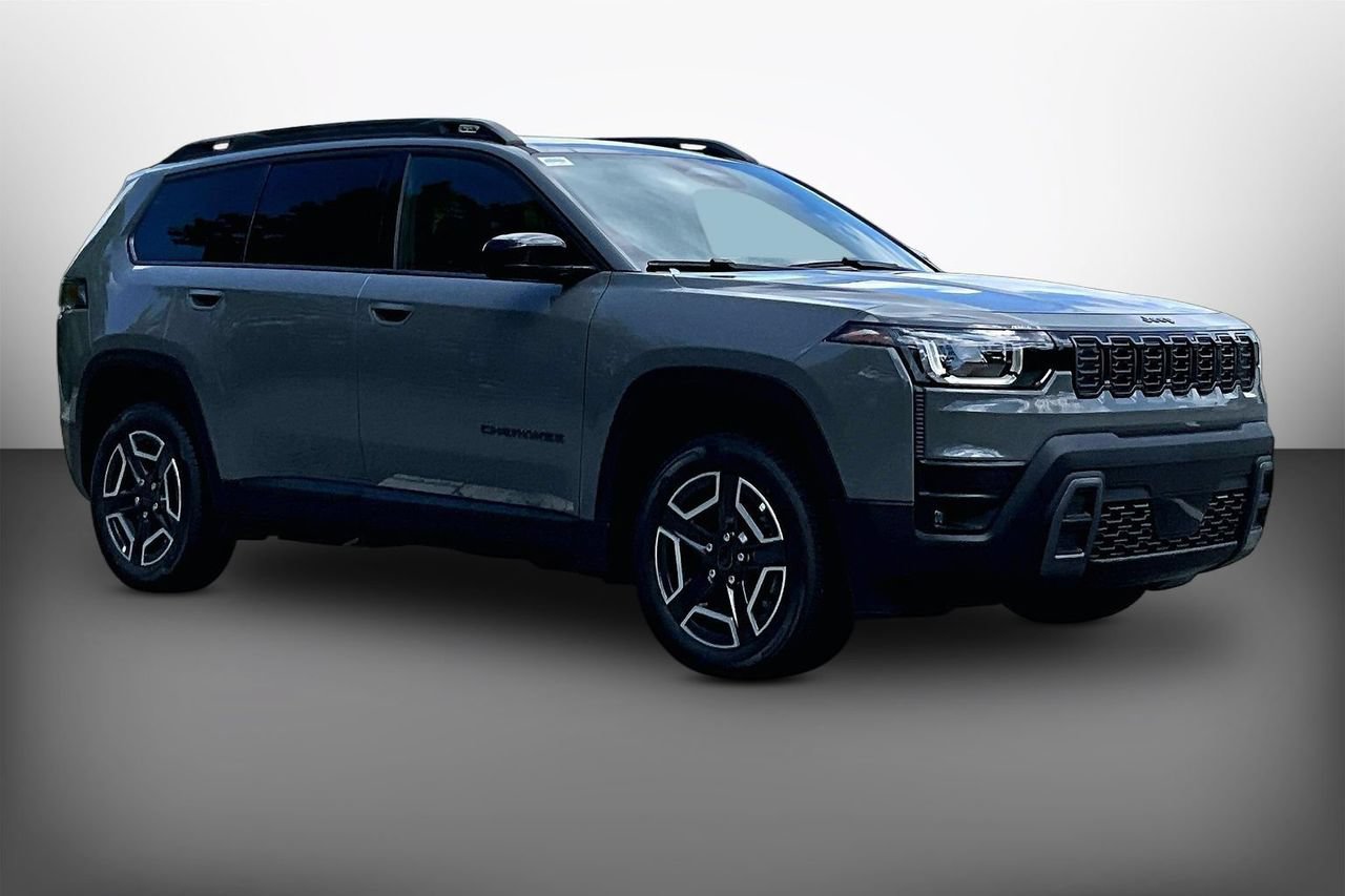 New 2026 Jeep Cherokee Laredo AWD/4WD image 1