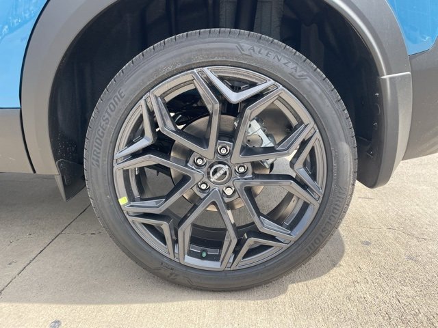 New 2025 Nissan Kicks SR image 21