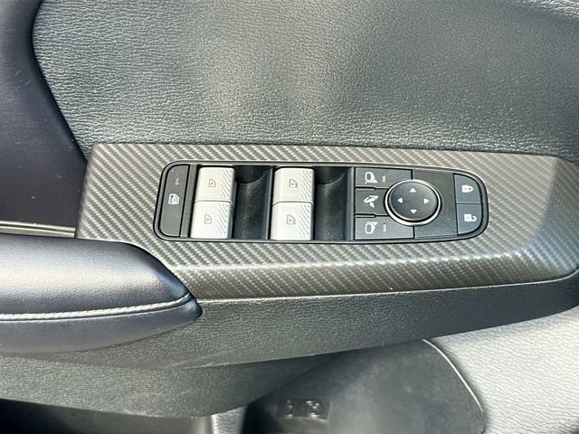 Used 2023 Mitsubishi Outlander SE Black Edition image 18