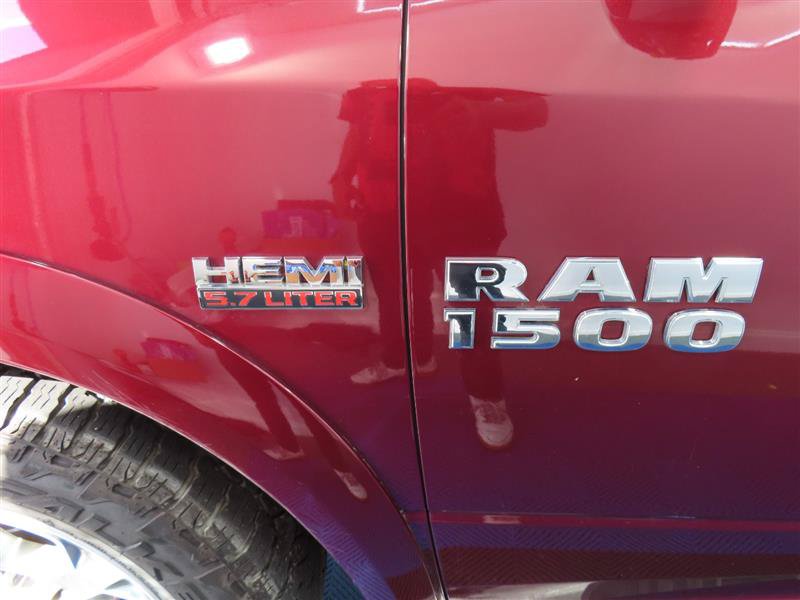 Used 2016 RAM 1500 Laramie w/ Convenience Group AWD/4WD image 15