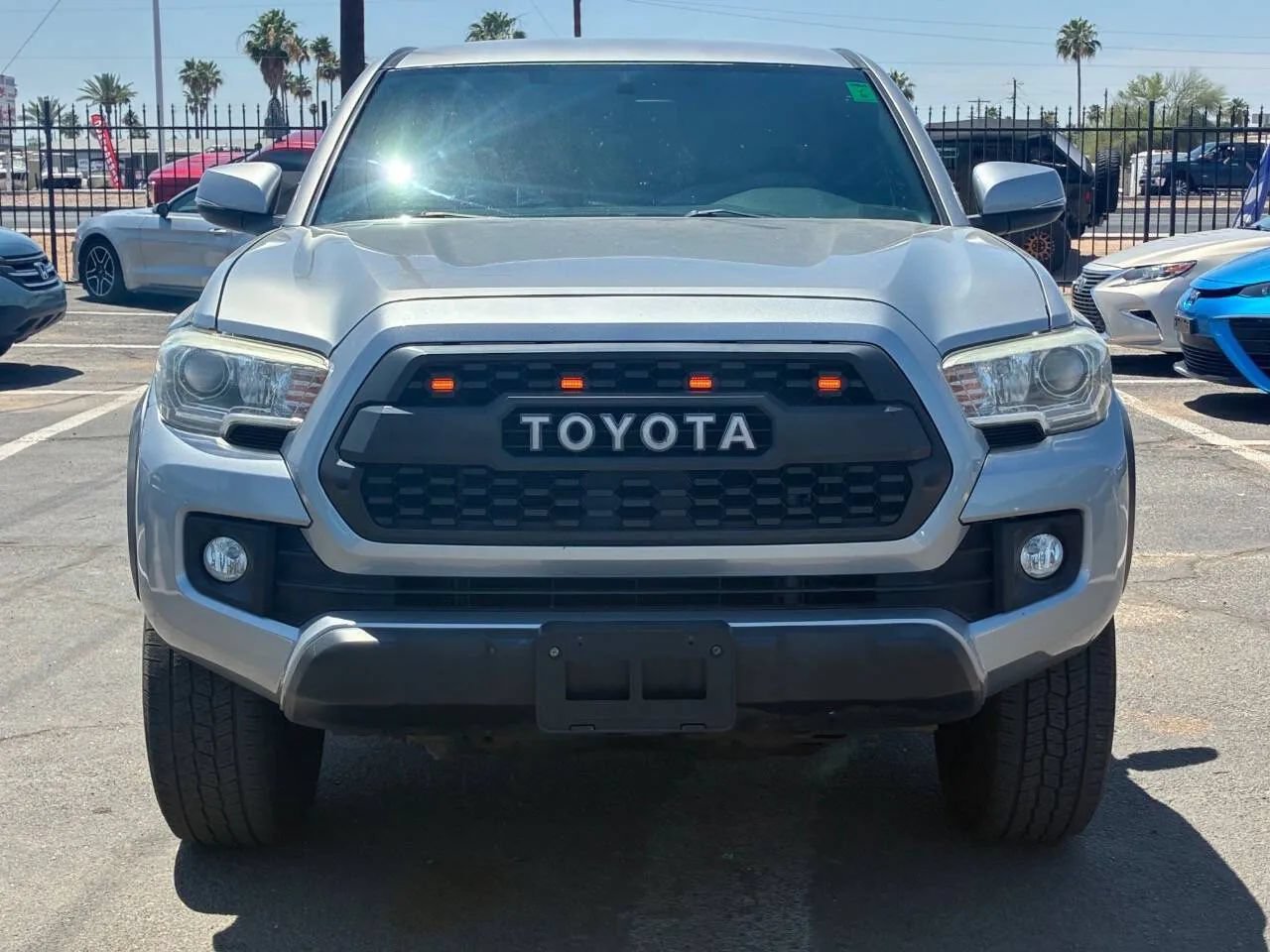 Used 2017 Toyota Tacoma TRD Off-Road w/ Tow Package RWD image 14