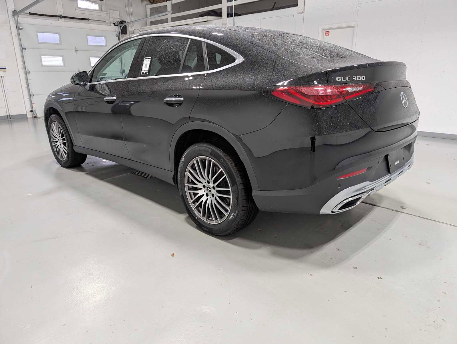 Certified 2025 Mercedes-Benz GLC 300 GLC 300 image 10