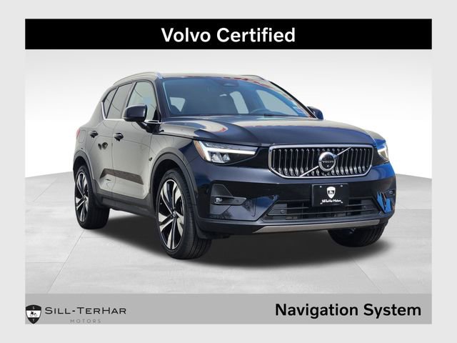Certified 2023 Volvo XC40 B5 Ultimate w/ Climate Package