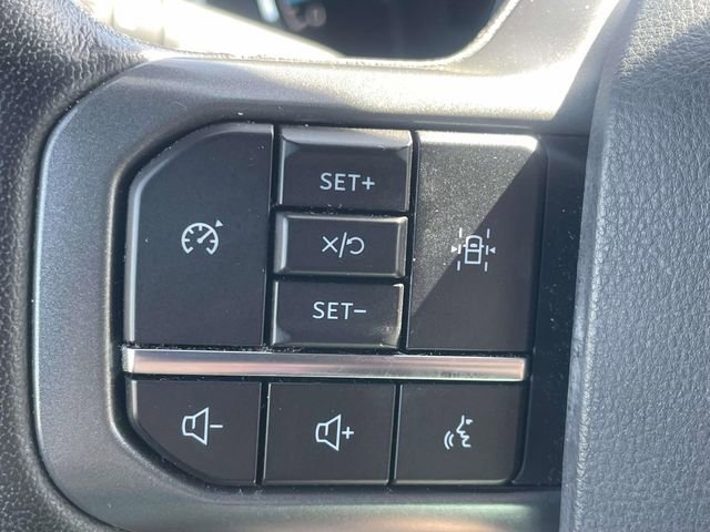 Used 2022 Ford F150 XLT w/ Equipment Group 302A High AWD/4WD image 26