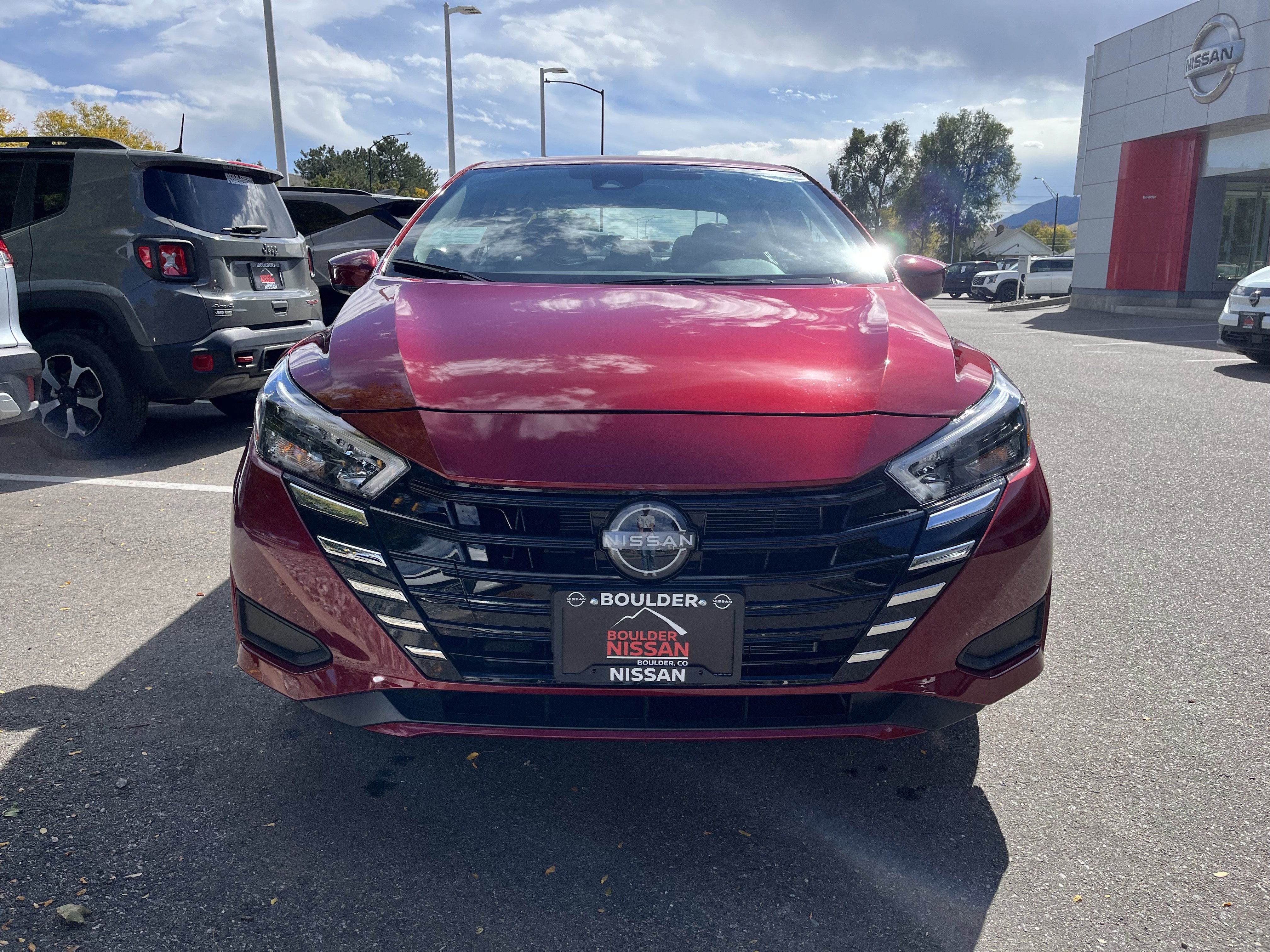 New 2025 Nissan Versa SV w/ Trunk Package FWD image 3