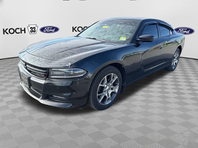 Used 2015 Dodge Charger SXT w/ AWD Plus Group image 3