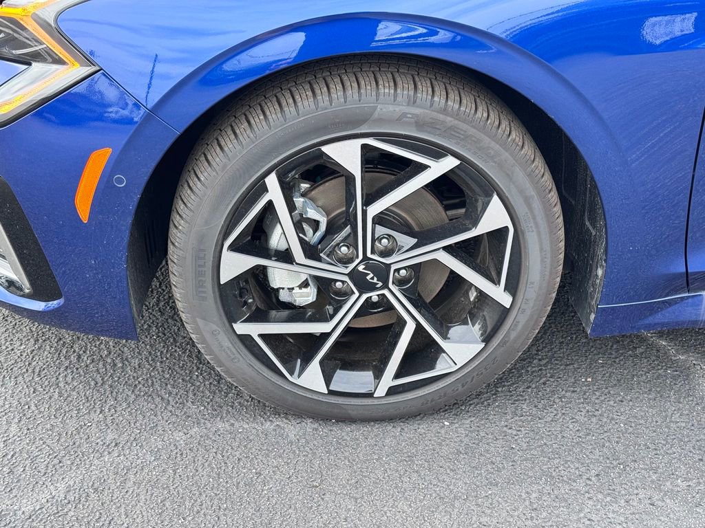 New 2026 Kia K5 EX image 9