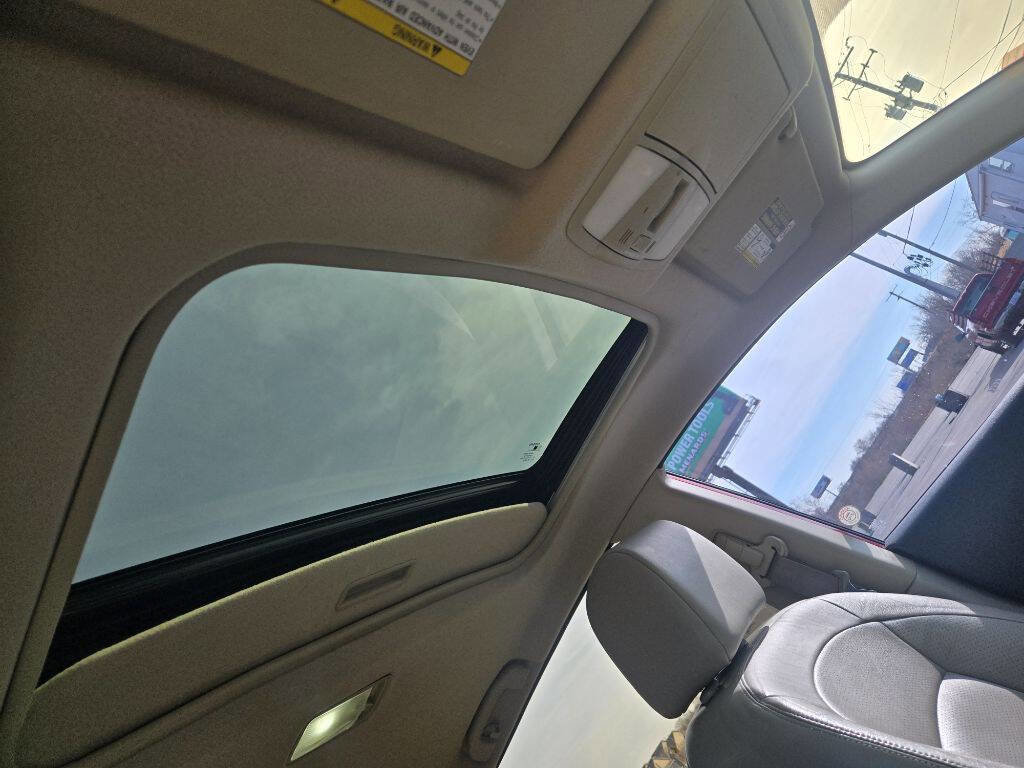 Used 2012 Nissan Rogue SL image 14