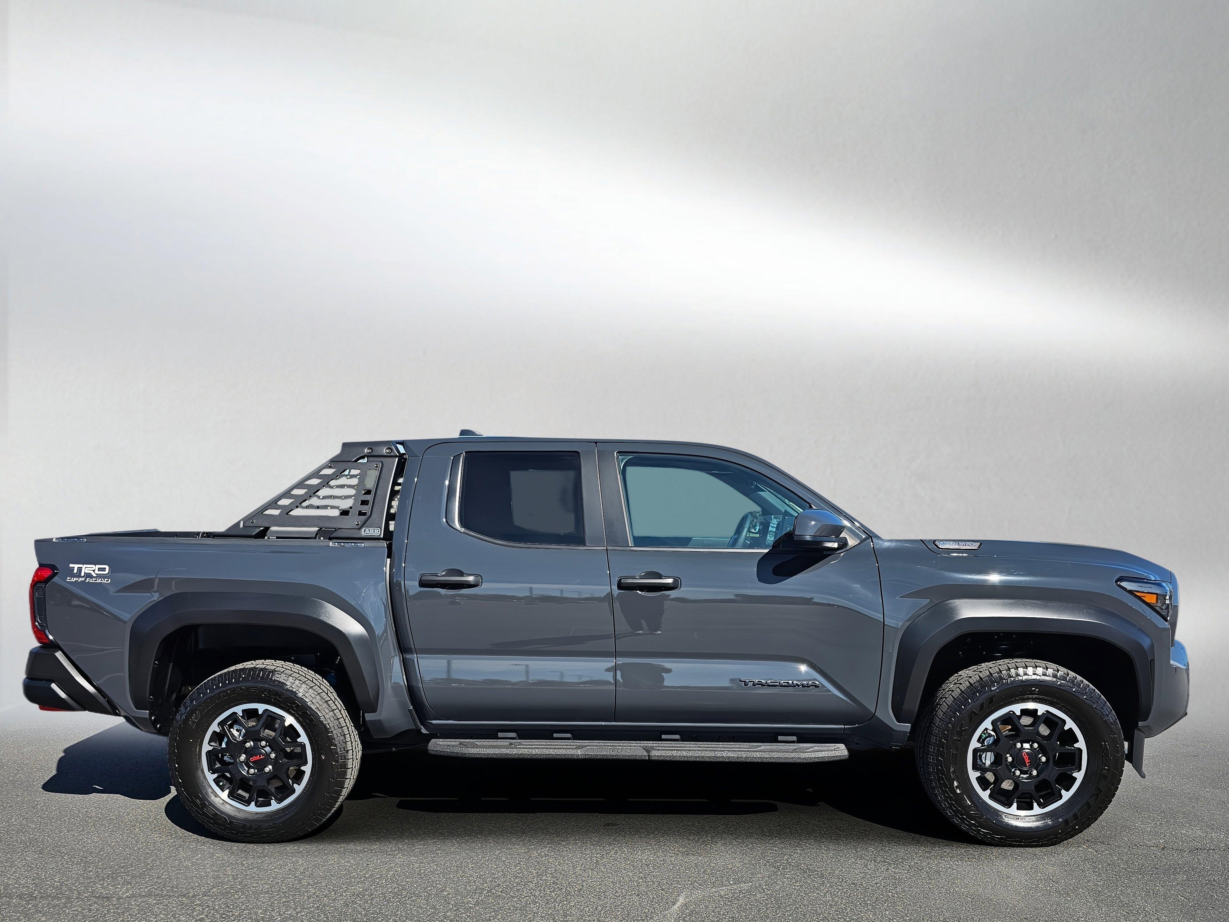 Used 2024 Toyota Tacoma TRD Off-Road AWD/4WD image 6