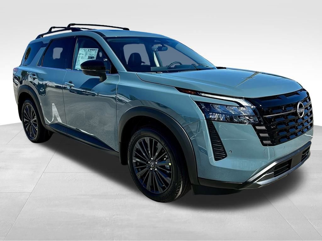 New 2026 Nissan Pathfinder SL w/ SL Premium Package image 3