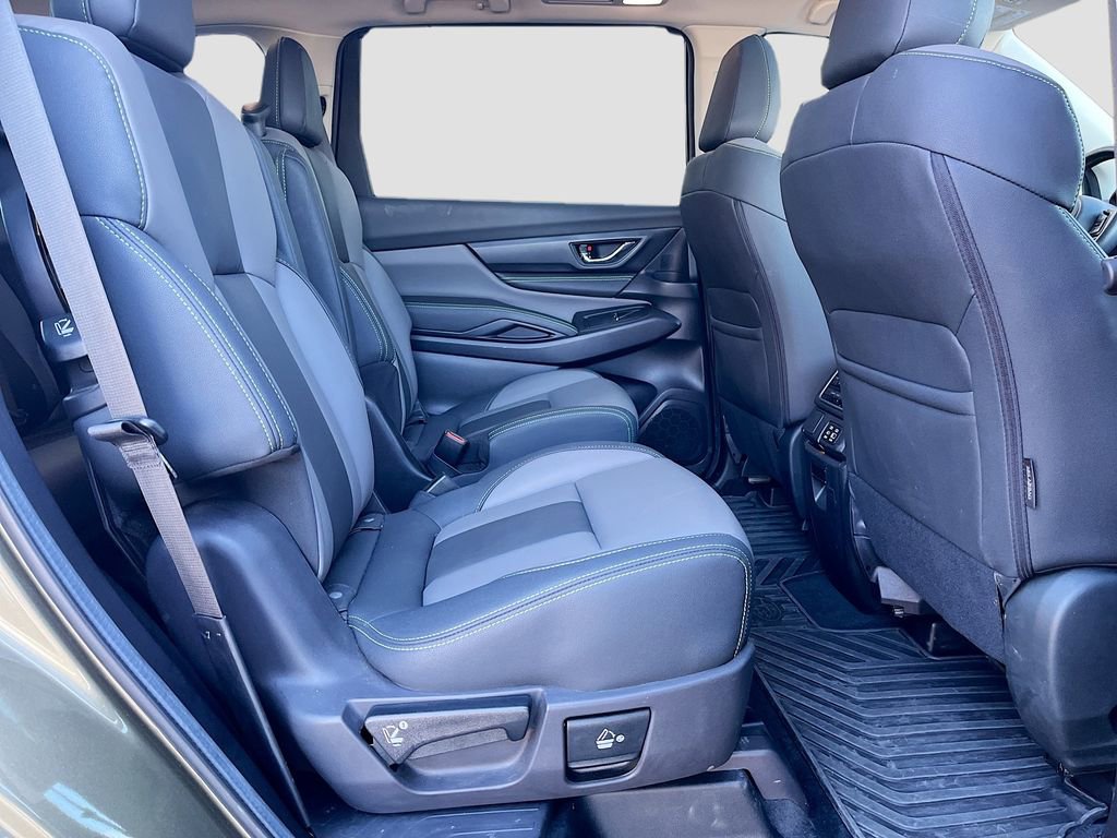 Used 2025 Subaru Ascent Onyx Edition image 27