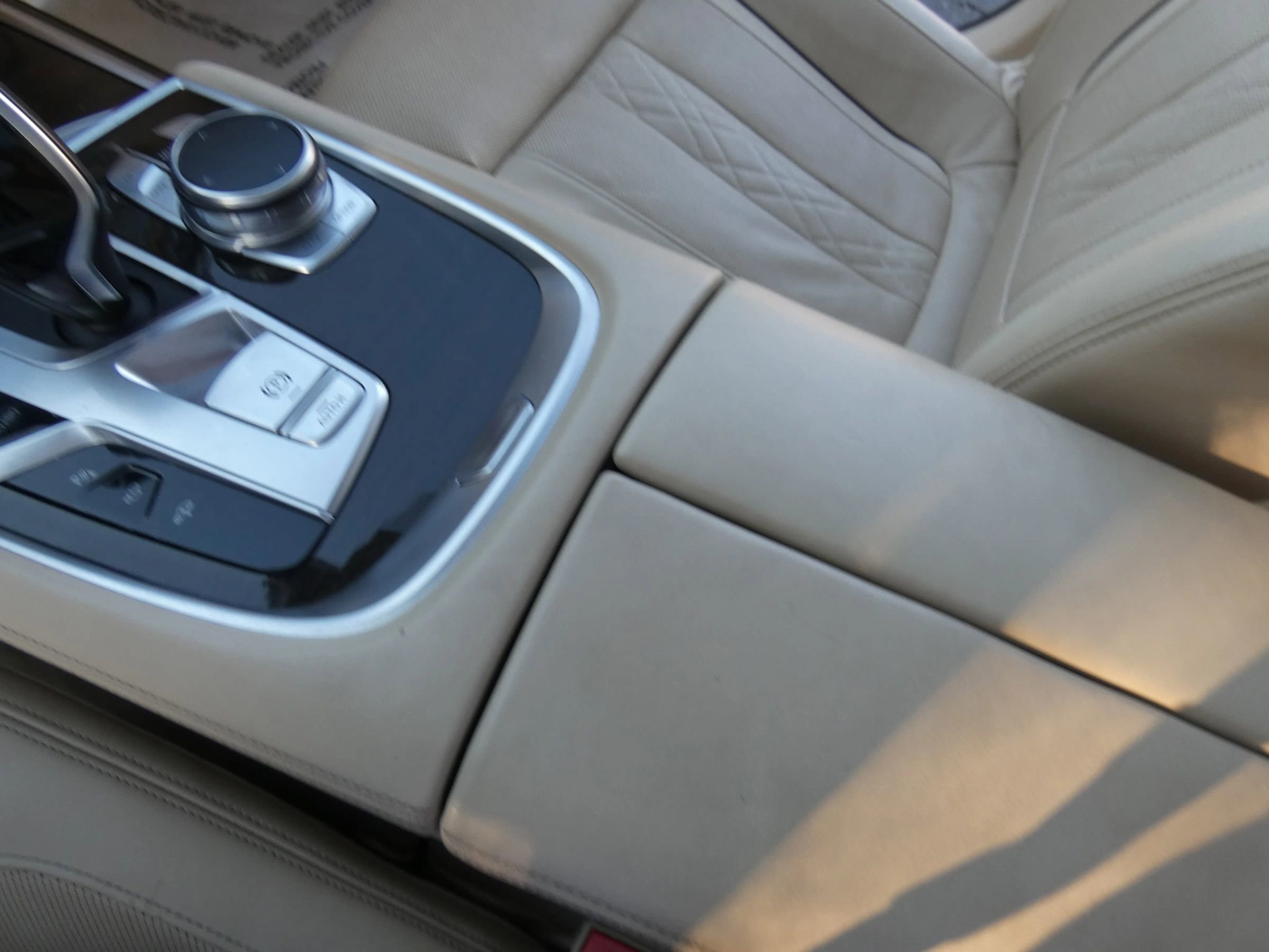 Used 2016 BMW 750i xDrive image 79