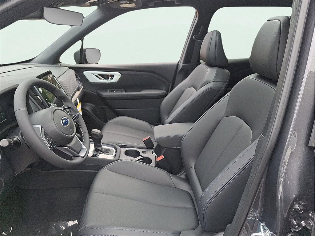 New 2025 Subaru Forester Limited image 9