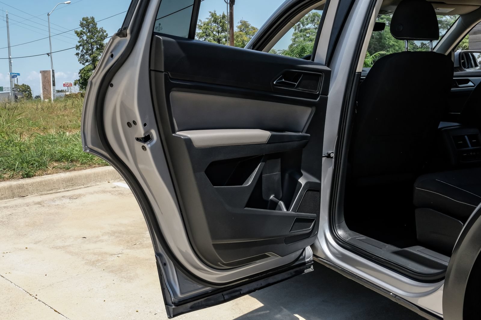 Used 2021 Volkswagen Atlas S FWD image 47