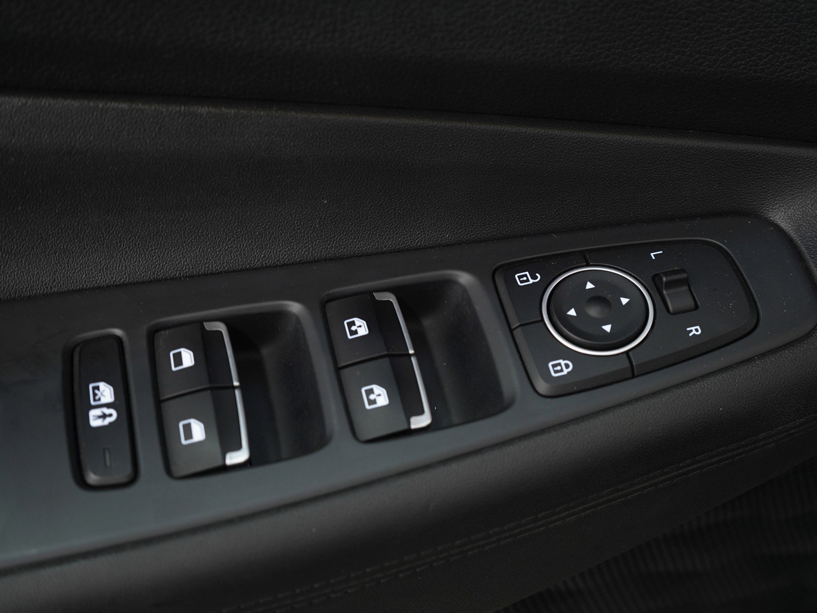 Used 2022 Hyundai Santa Fe SEL image 20