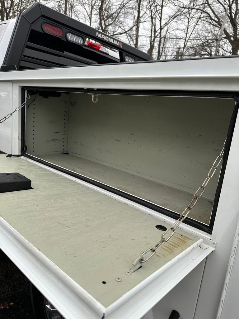 Used 2019 Ford F250 XLT w/ XLT Premium Package image 27