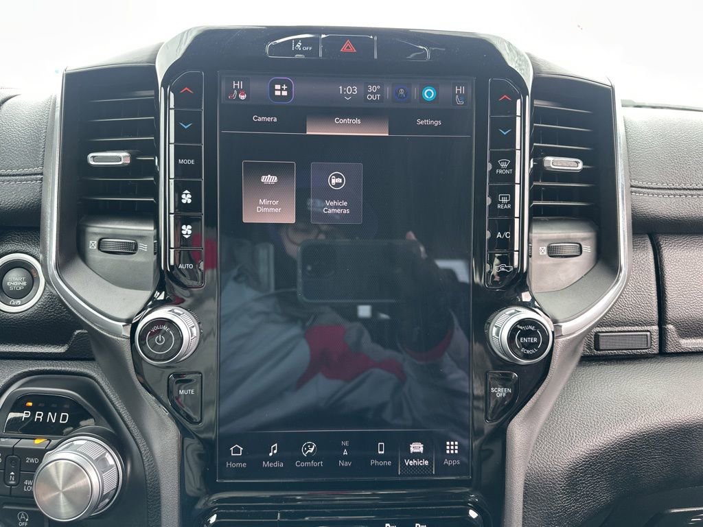 Used 2025 RAM 1500 Laramie image 34