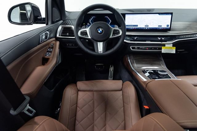 New 2026 BMW X5 xDrive40i w/ M Sport Package AWD/4WD image 4