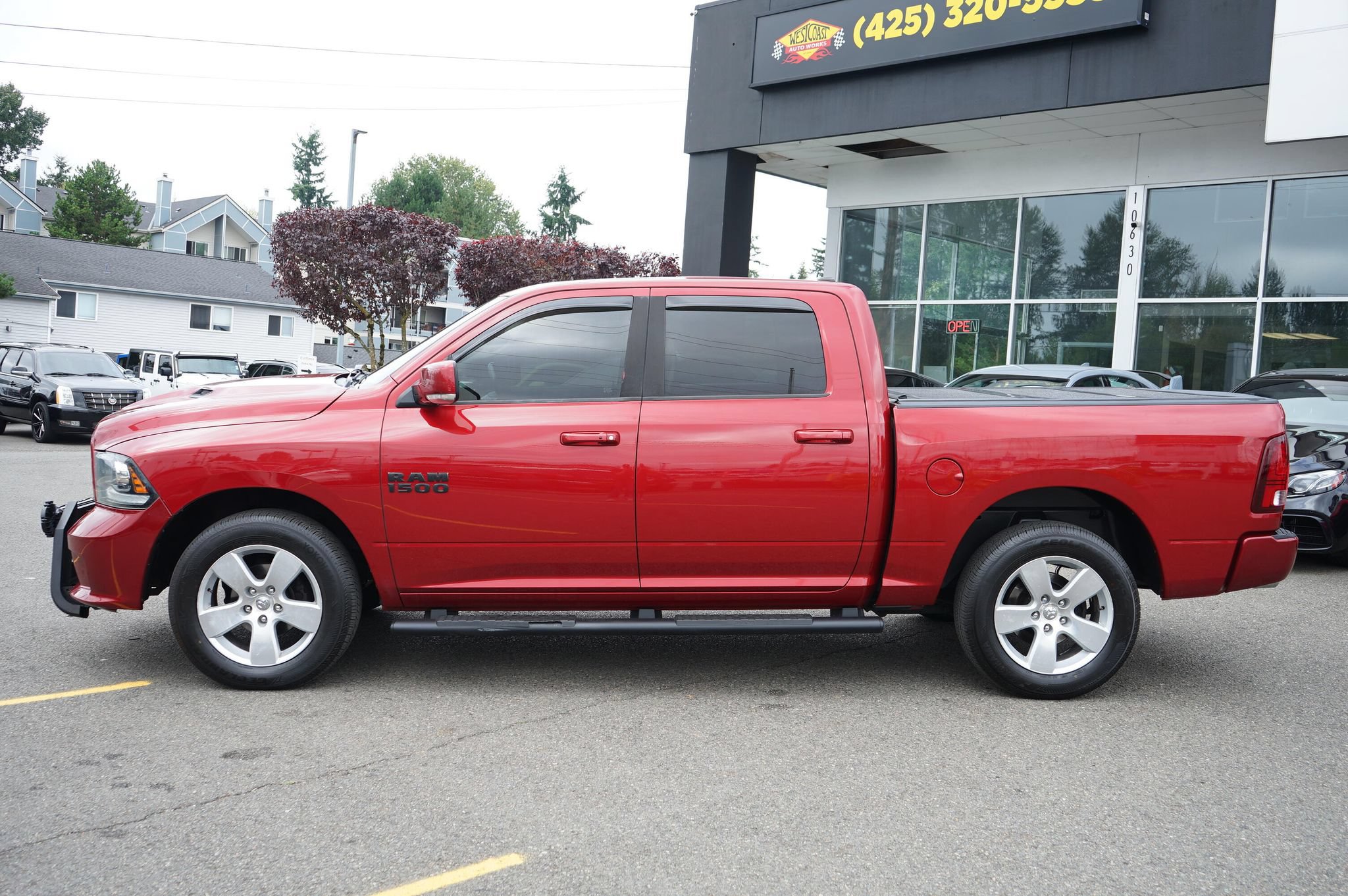 Used 2013 RAM 1500 Sport w/ Sport Premium Group AWD/4WD image 2