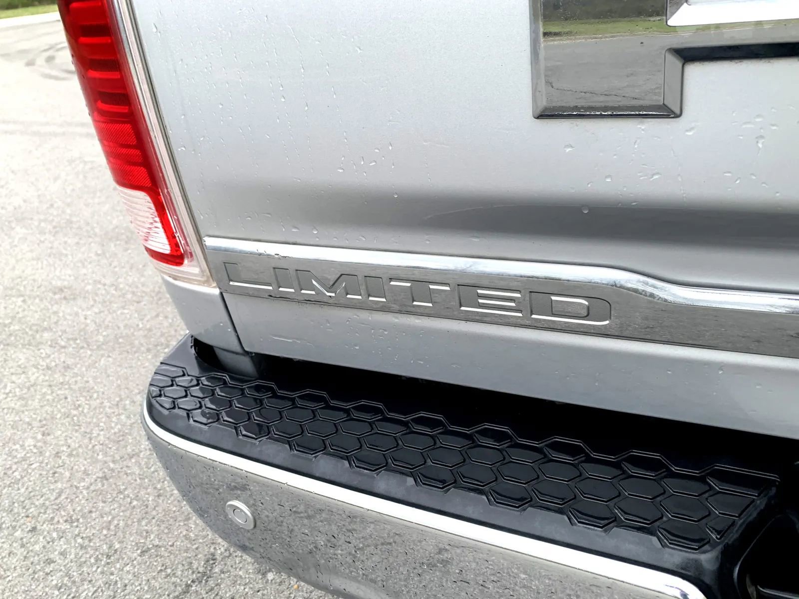 Used 2017 RAM 1500 Limited AWD/4WD image 12
