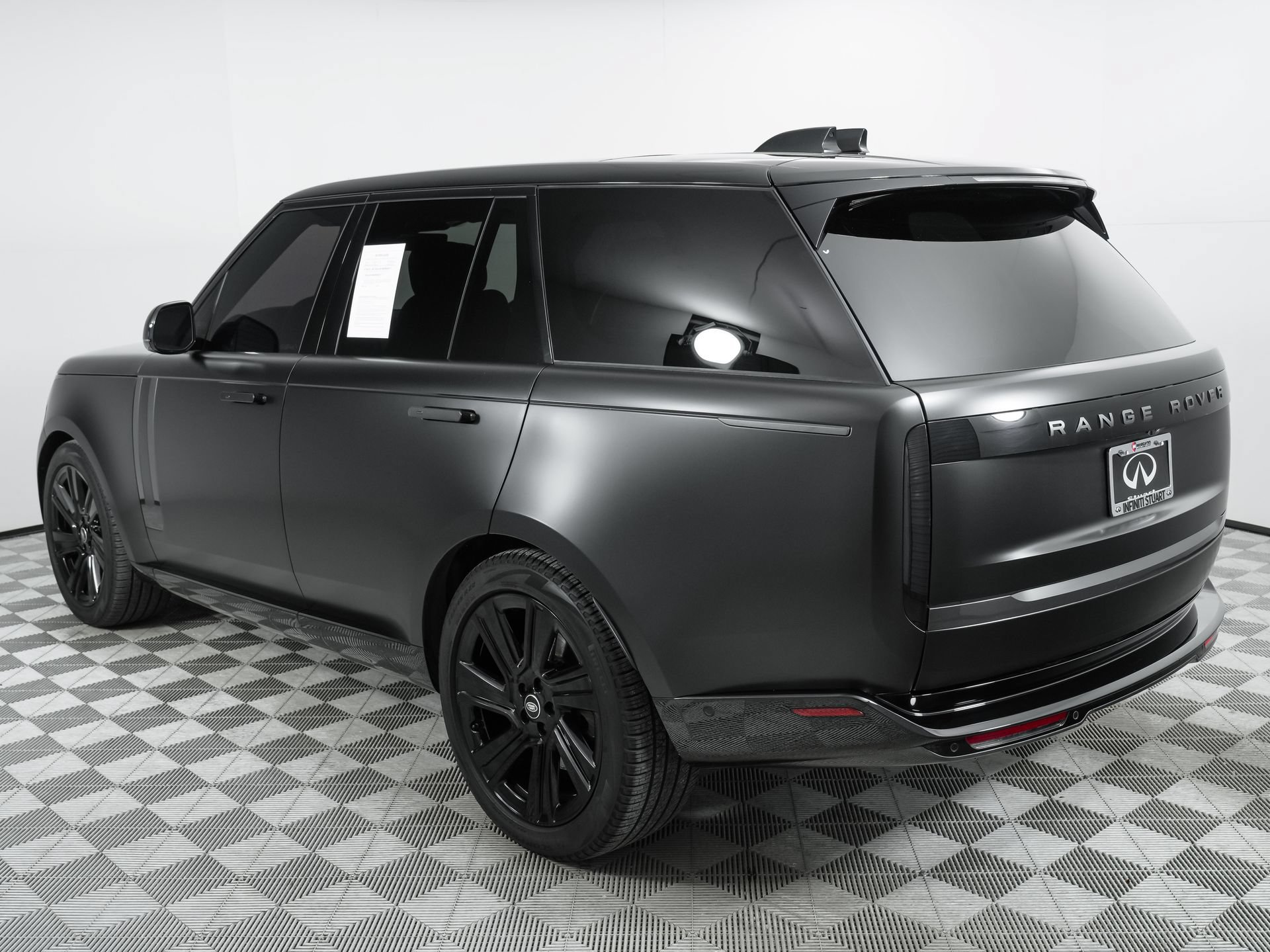 Used 2023 Land Rover Range Rover SE AWD/4WD image 68