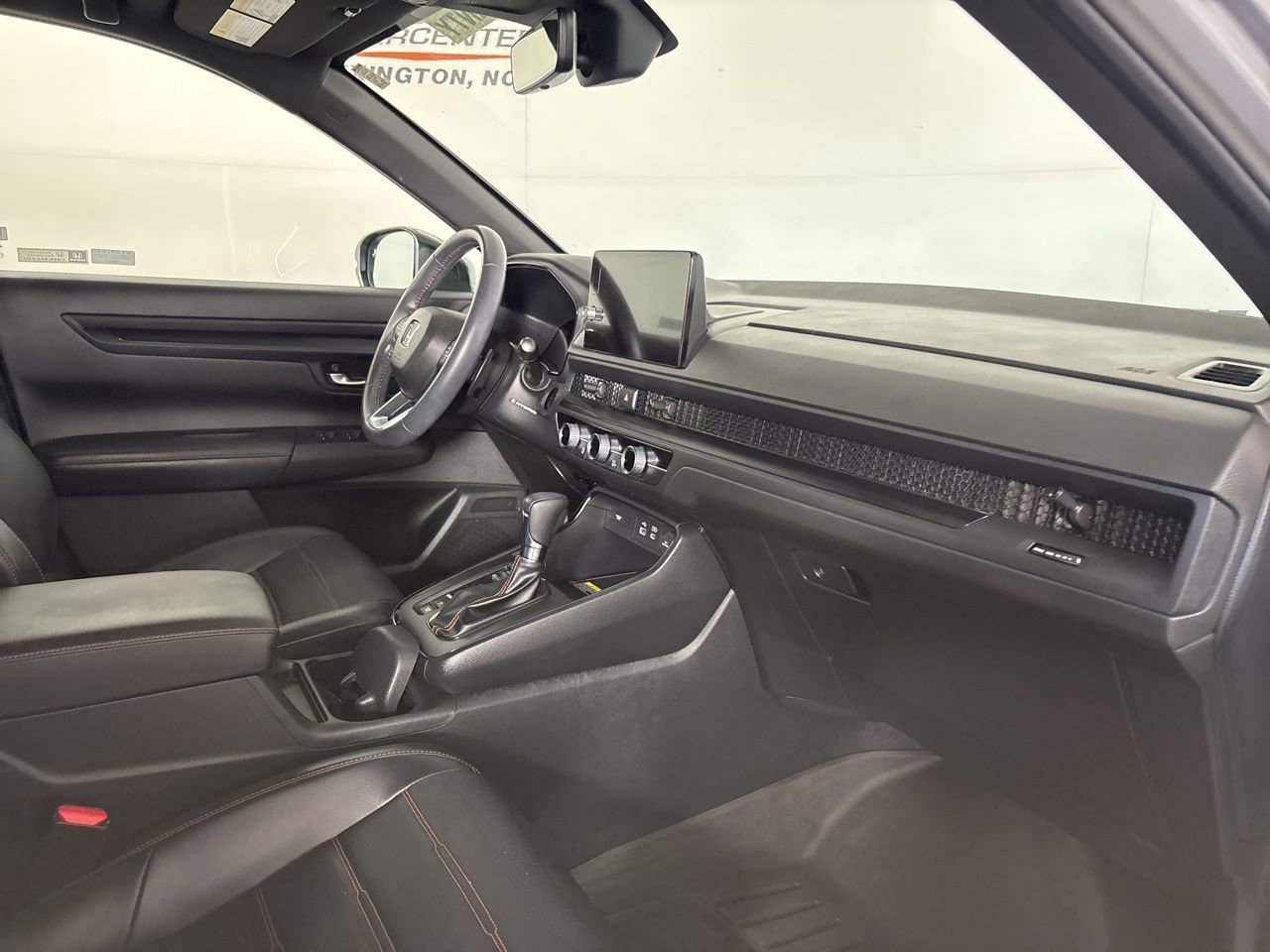Used 2024 Honda CR-V Sport-L image 29