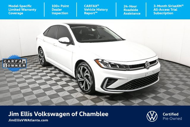 Certified 2025 Volkswagen Jetta SEL