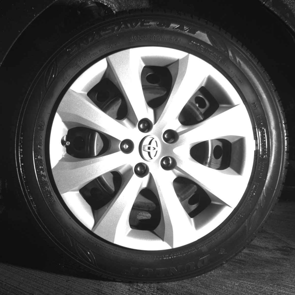 Used 2025 Toyota Corolla LE FWD image 14