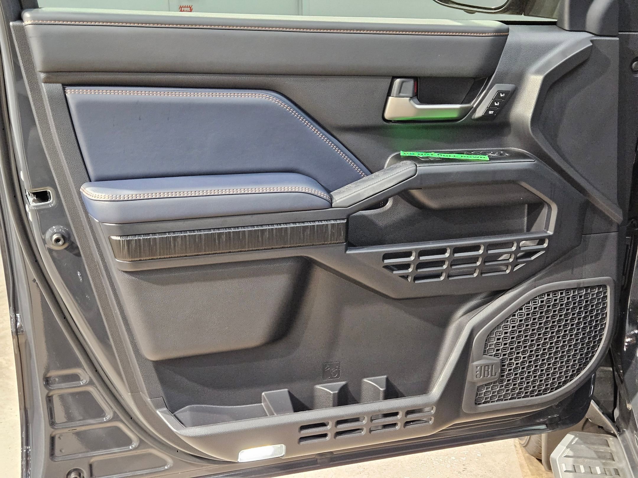 New 2026 Toyota 4Runner 4WD image 11