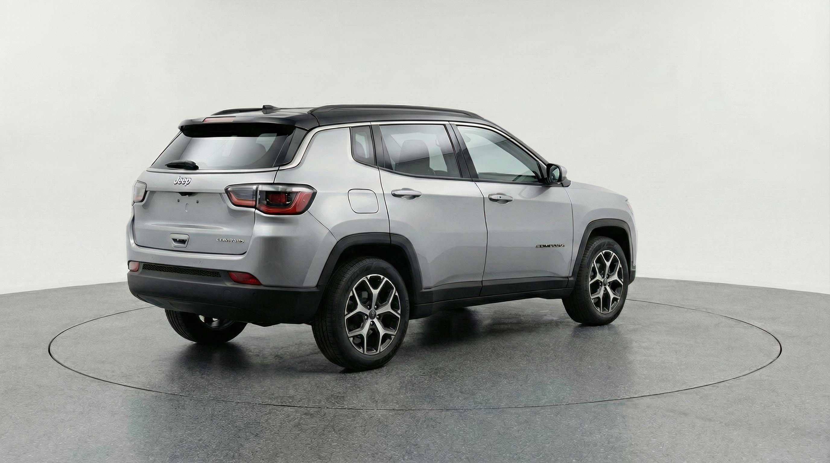 Used 2025 Jeep Compass Limited AWD/4WD image 9