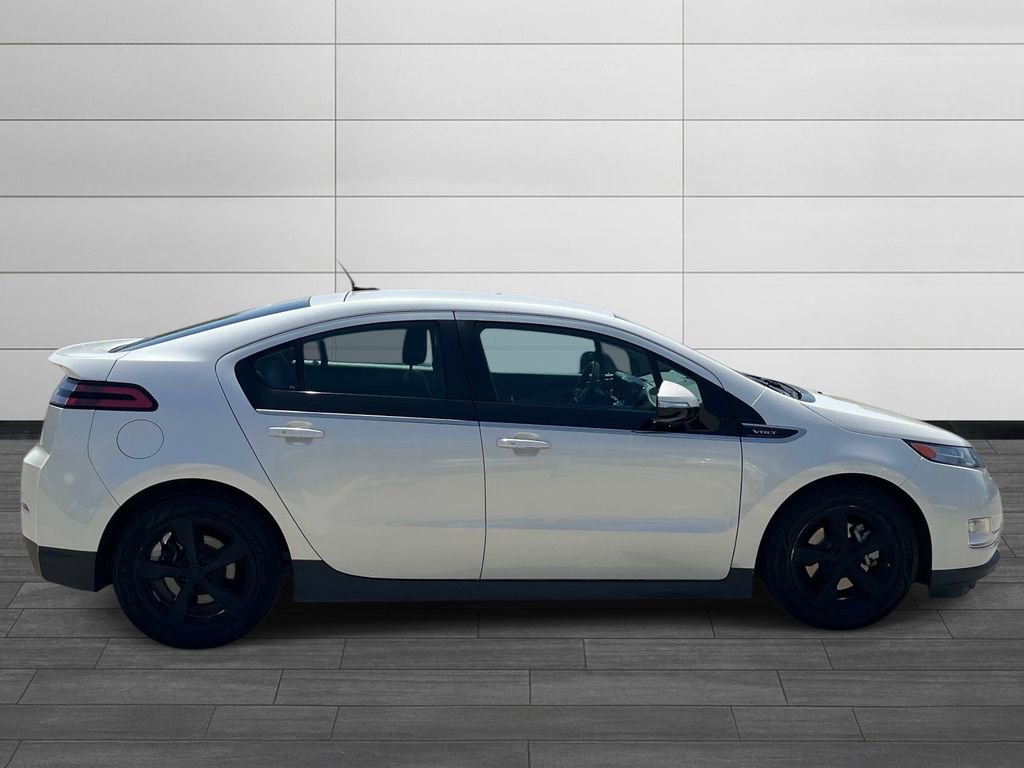 Used 2013 Chevrolet Volt Premium w/ Premium Trim Package image 6