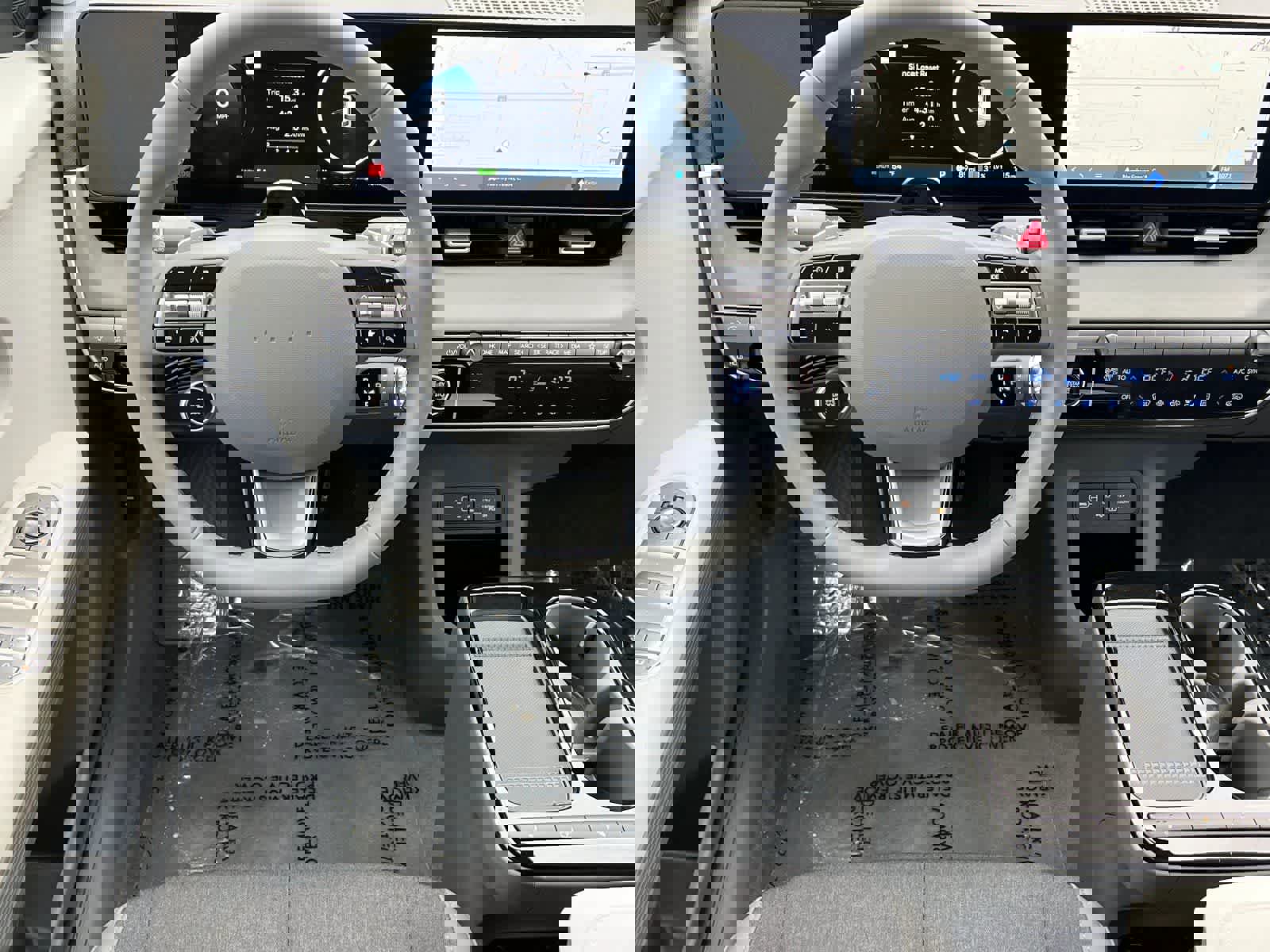 New 2025 Hyundai Ioniq 5 SE image 14