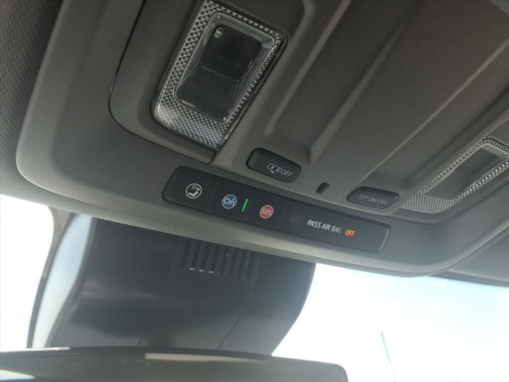 Used 2025 GMC Sierra 2500 Pro AWD/4WD image 28