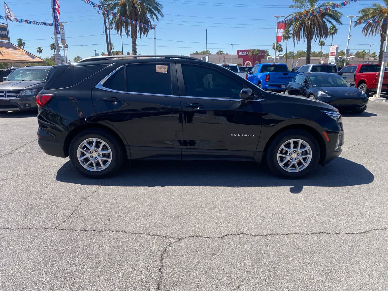 Used 2022 Chevrolet Equinox LT FWD image 4