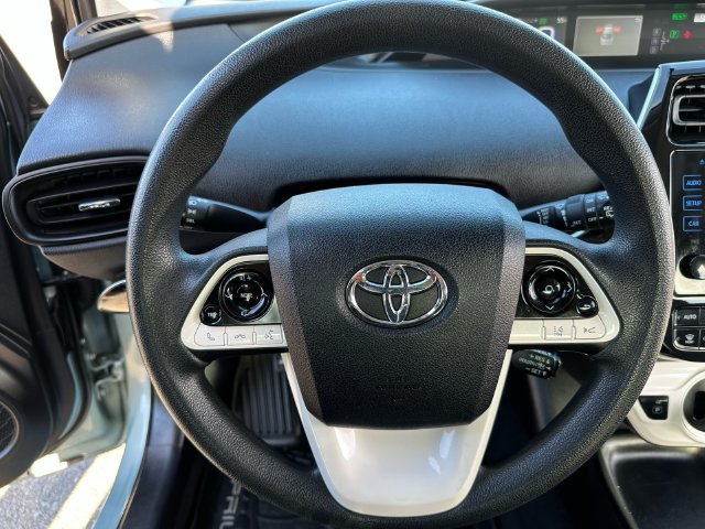Used 2018 Toyota Prius Two w/ Prius Two Safety Plus Package FWD image 11