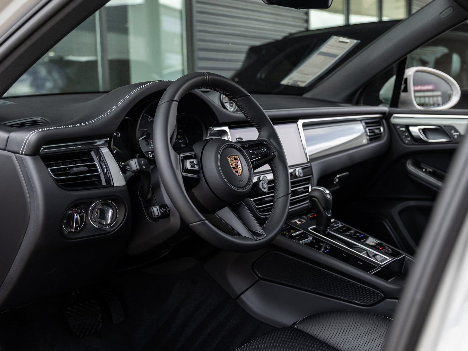 New 2026 Porsche Macan S AWD/4WD image 4