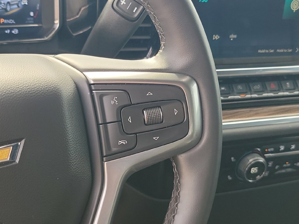 Used 2024 Chevrolet Silverado 1500 LT AWD/4WD image 14
