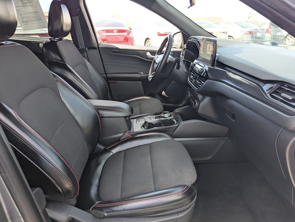 Used 2024 Ford Escape ST-Line AWD/4WD image 36