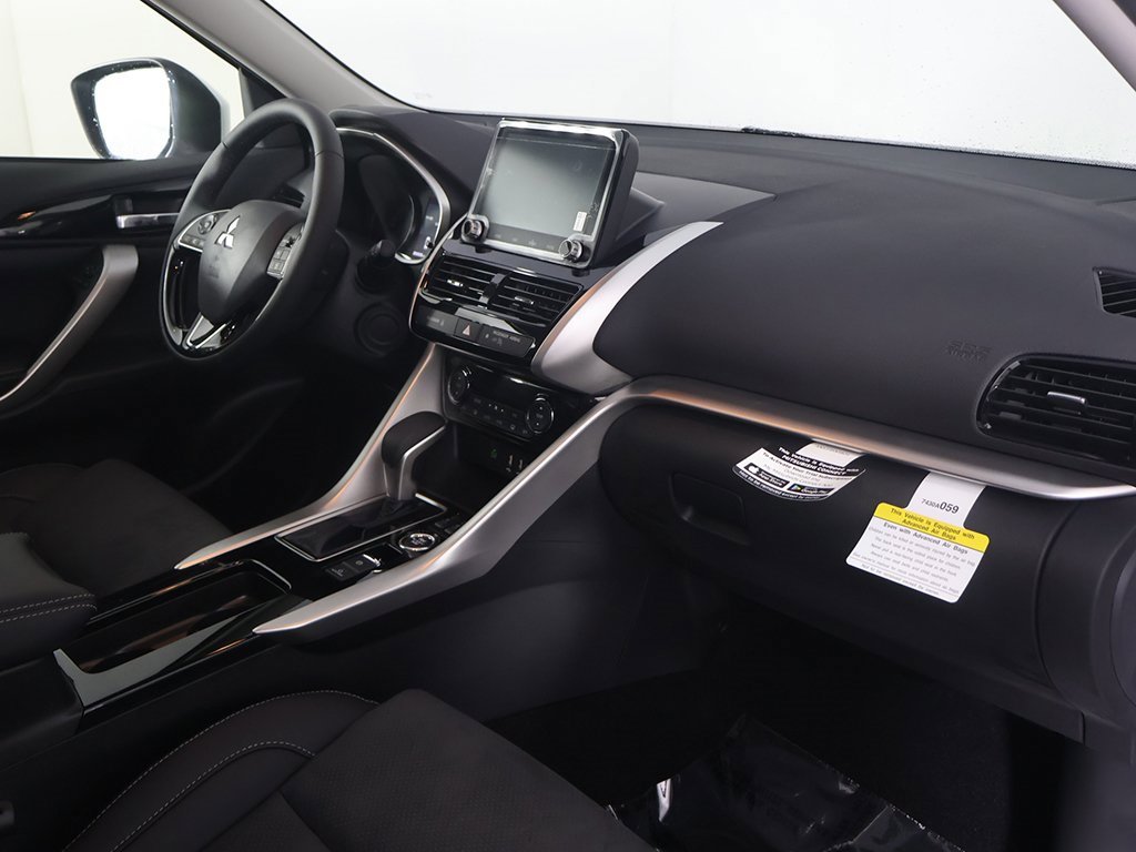 New 2025 Mitsubishi Eclipse Cross SE image 30