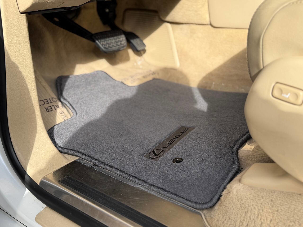 Used 2008 Lexus LX 570 4WD image 99