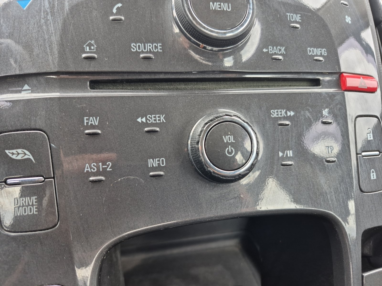 Used 2015 Chevrolet Volt FWD image 34