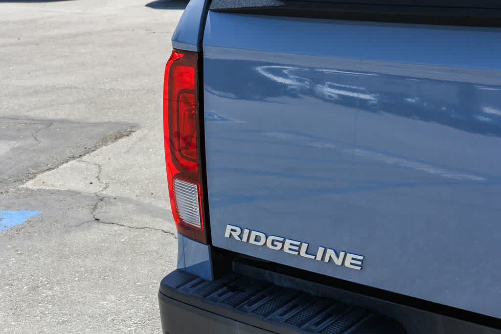 Used 2023 Honda Ridgeline RTL-E image 11