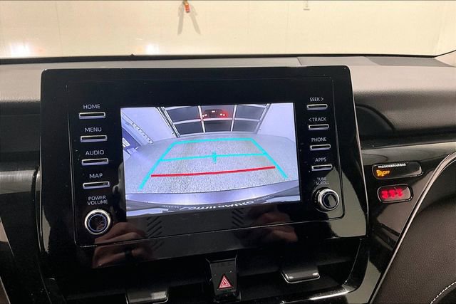 Used 2024 Toyota Camry SE image 14