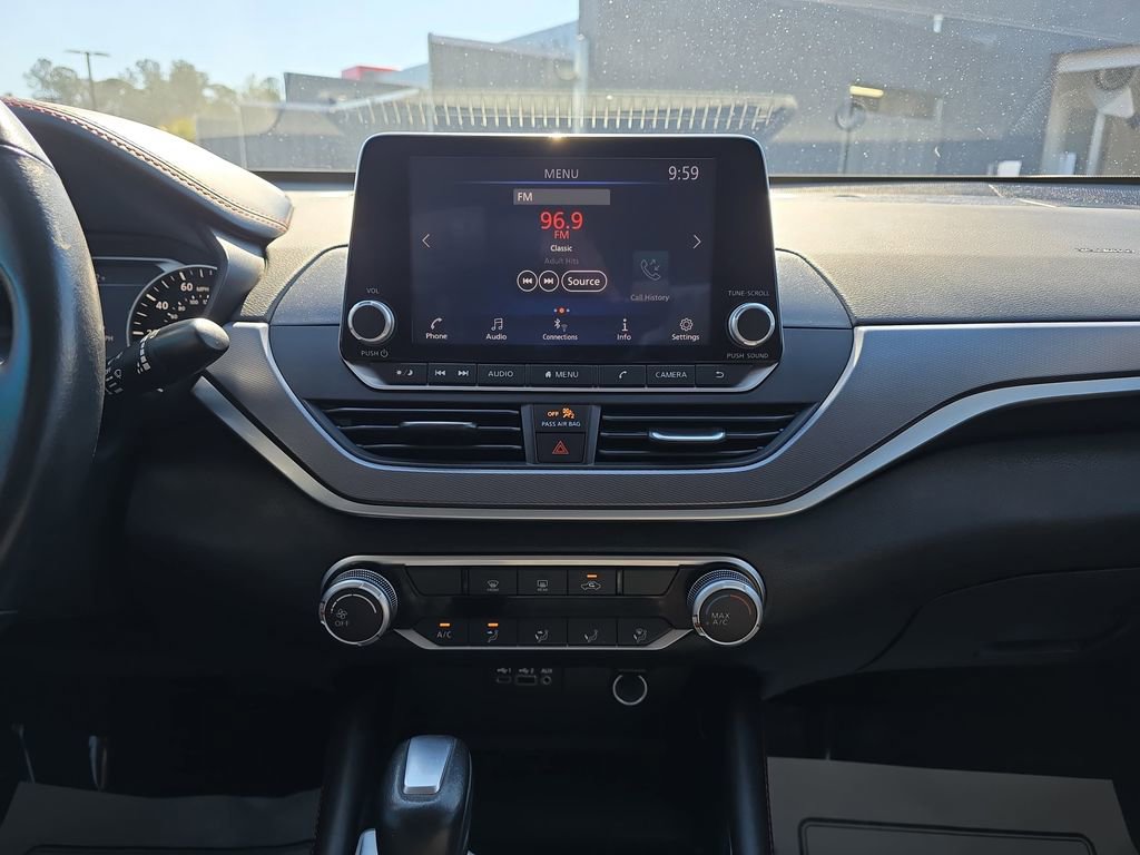 Used 2023 Nissan Altima 2.5 SR image 24