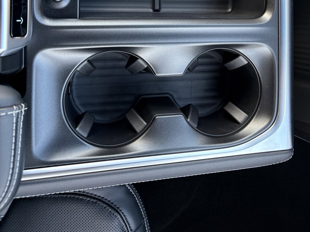 New 2026 Ford Expedition Platinum w/ Stealth Performance Package image 23